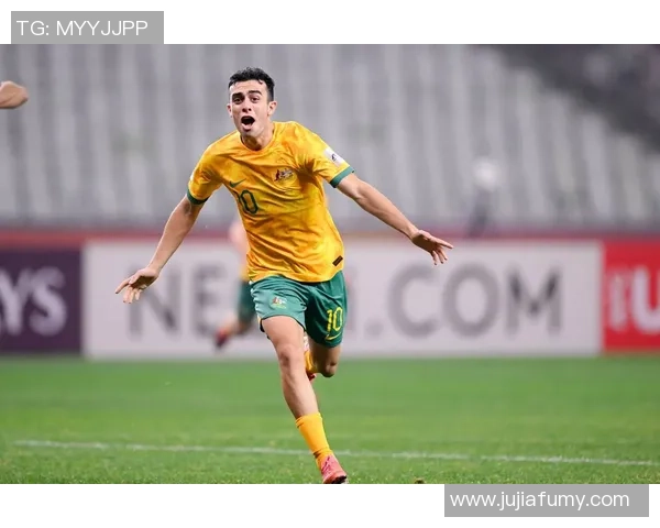 聚焦球星足球关键打点展现赛场激情与技战术的巅峰瞬间