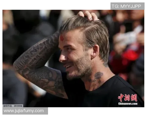 足球明星发型大盘点：那些令人印象深刻的炫酷造型与潮流趋势